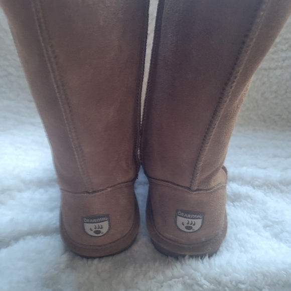 Bearpaw boots,women's size 4 - Picture 2 of 4